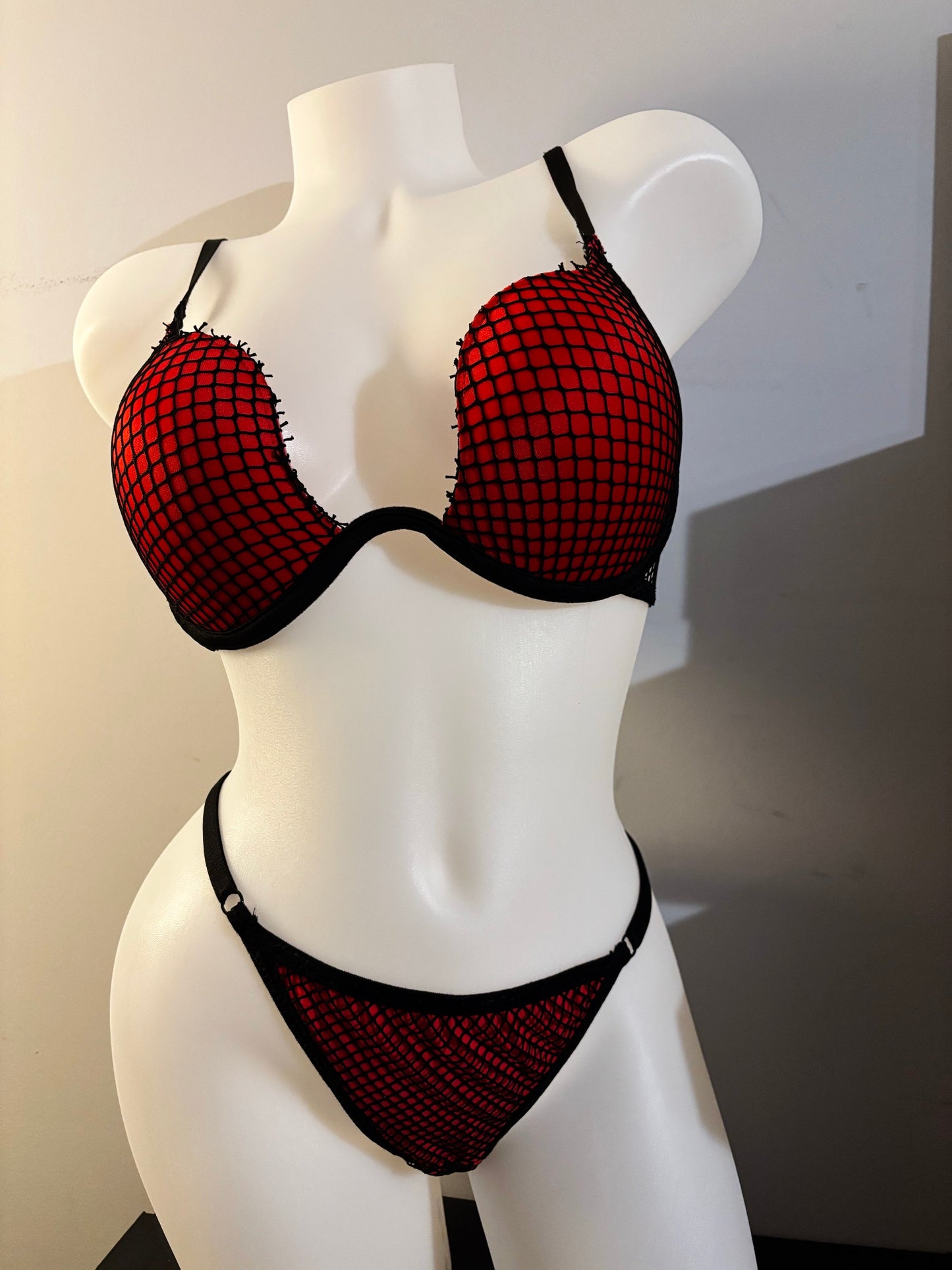 ♥️ Red Temptation